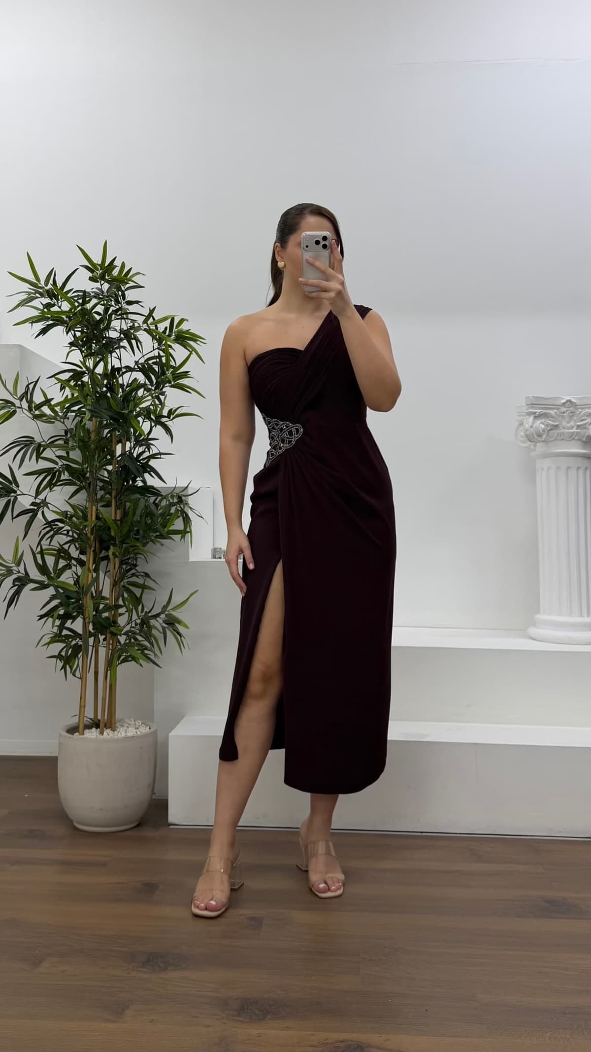 Bordo Taş Motifli Drapeli Büyük Beden Abiye Elbise